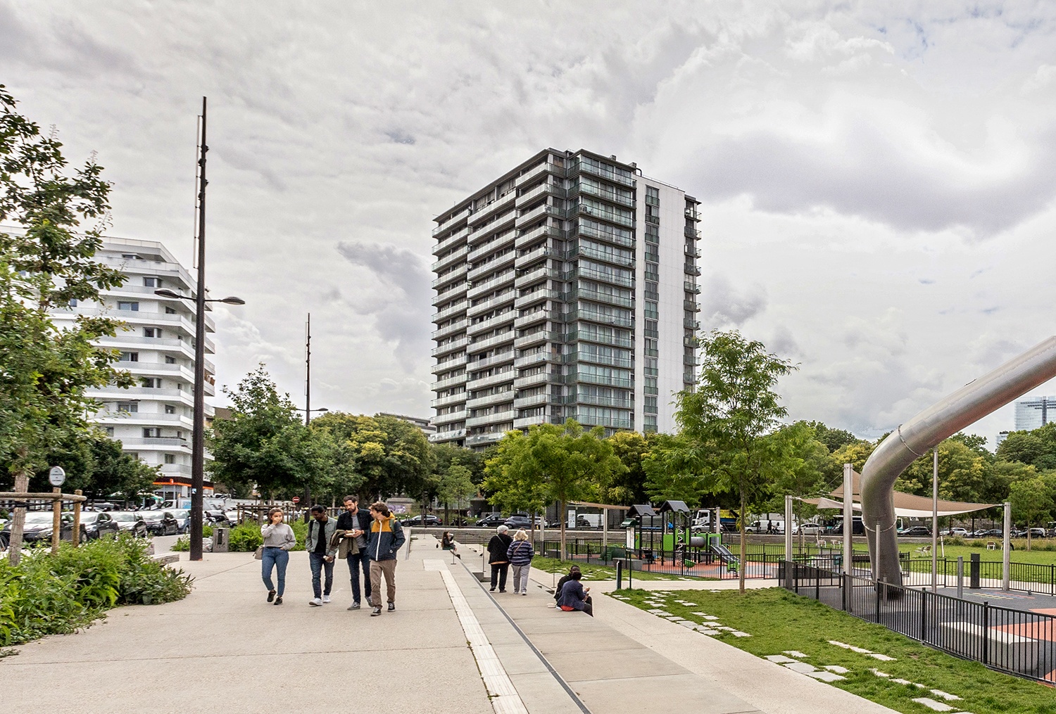 Tour Bois-le-Prêtre: exemplary renovation of a social housing building