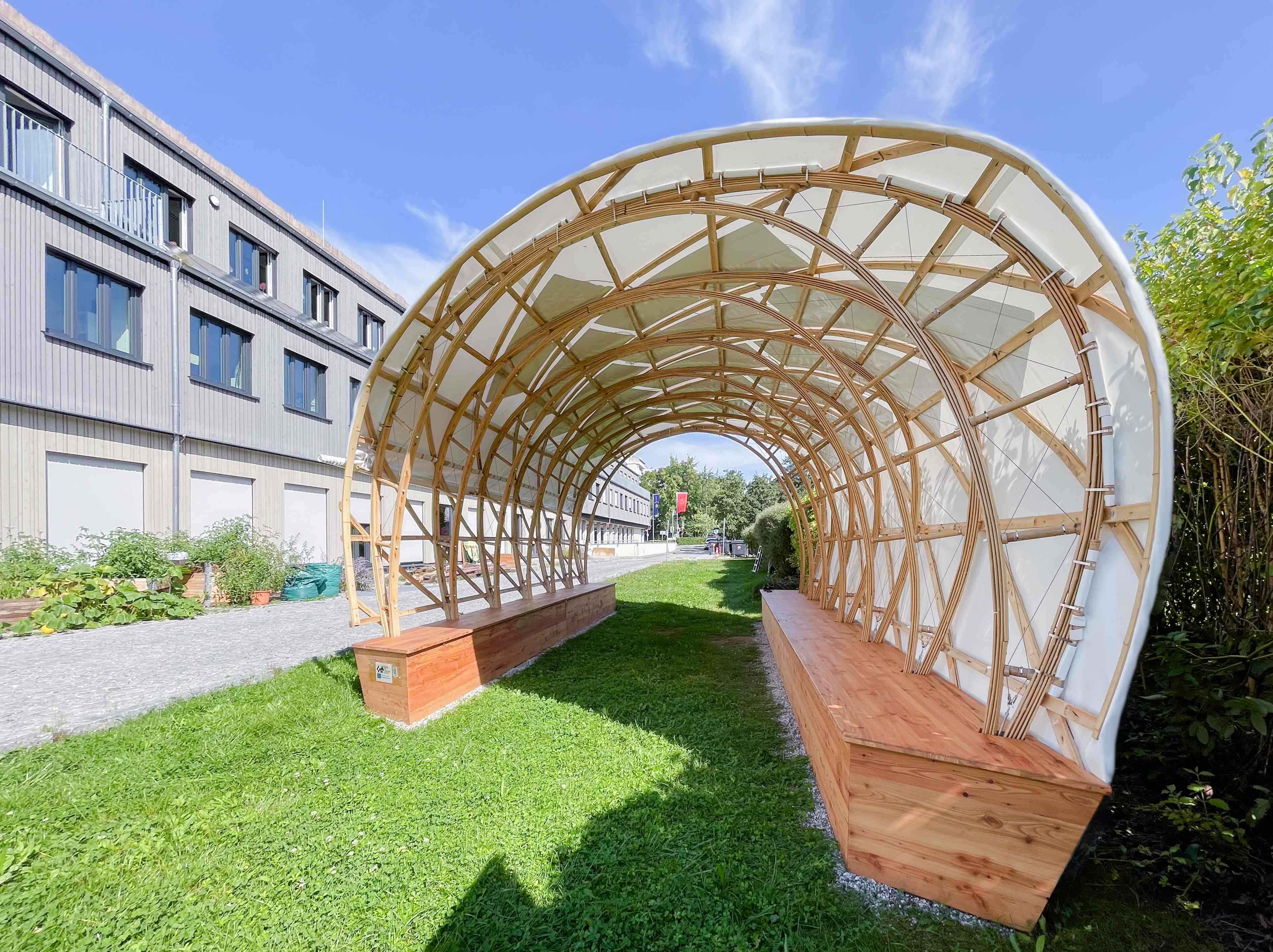 Solar power shading structure