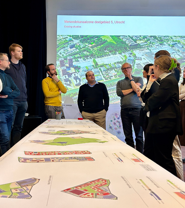 Barcode: visualising land-use for collaborative urban planning